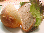 シェカザマとハナコウジのパンの写真