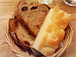 アフタヌーンティー・ティールームのパンの写真