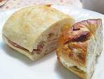 ロワンモンターニュのパンとメゾンカイザーの写真